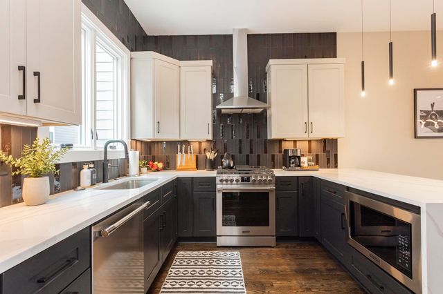 1015 Rev Dr Enoch Jones Blvd, Nashville, TN 37208