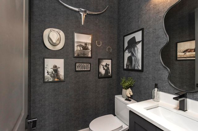 1015 Rev Dr Enoch Jones Blvd, Nashville, TN 37208