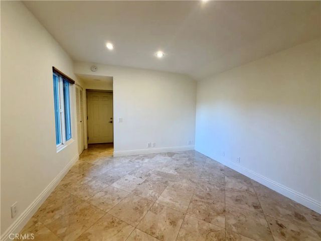 2 Vienna, Newport Beach, CA 92660