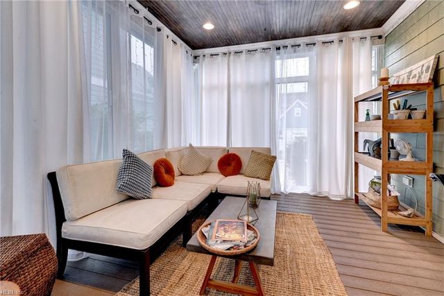 3307 Dodd DR, Chesapeake, VA 23323