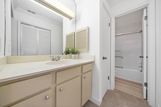 5711 Sugar Hill Drive 86, Houston, TX 77057