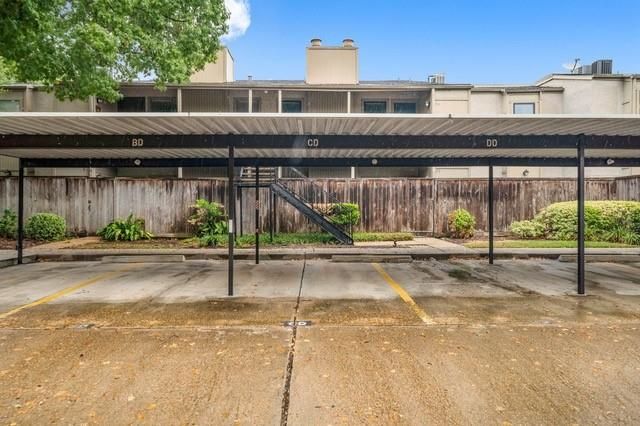 5711 Sugar Hill Drive 86, Houston, TX 77057