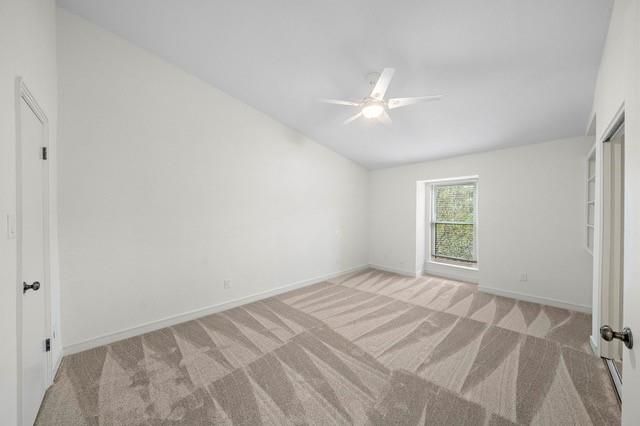 5711 Sugar Hill Drive 86, Houston, TX 77057
