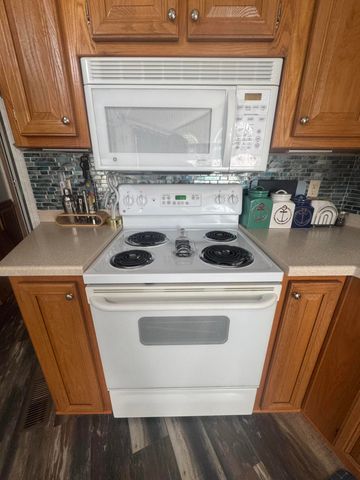 851 S Main Street 14, Jamestown, KY 42629