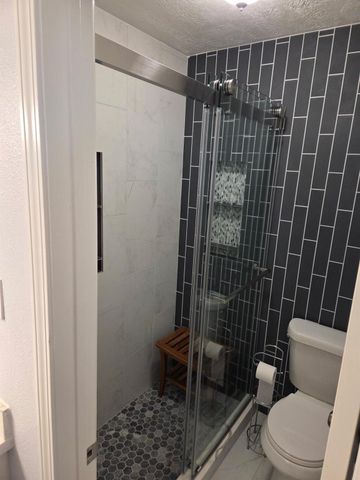 2010 Monterrey Street, Kemah, TX 77565