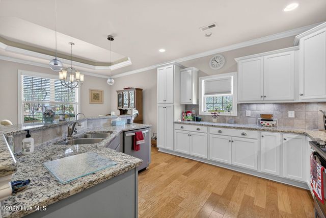 637 Jenoa Drive, Castle Hayne, NC 28429