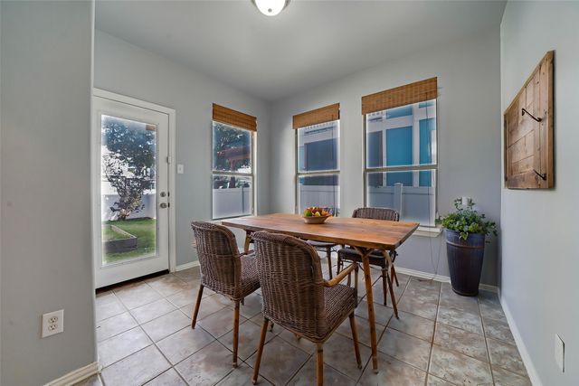 1316 Live Oak Lane, Savannah, TX 76227