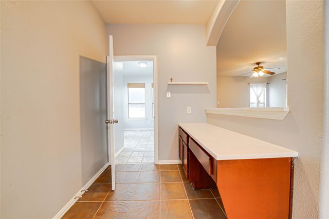 1316 Live Oak Lane, Savannah, TX 76227