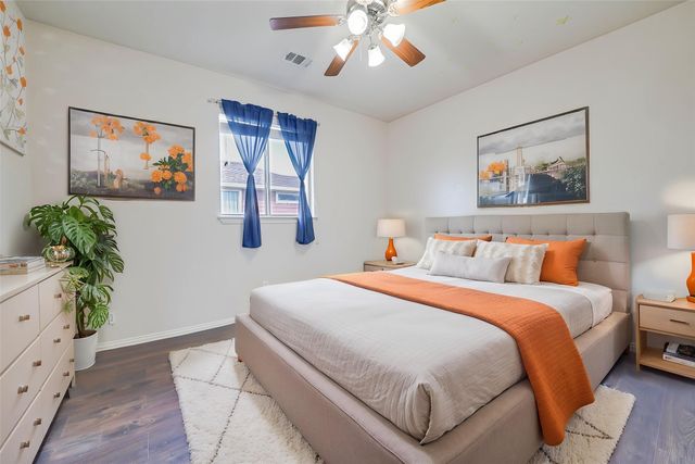 1316 Live Oak Lane, Savannah, TX 76227