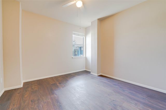 1316 Live Oak Lane, Savannah, TX 76227