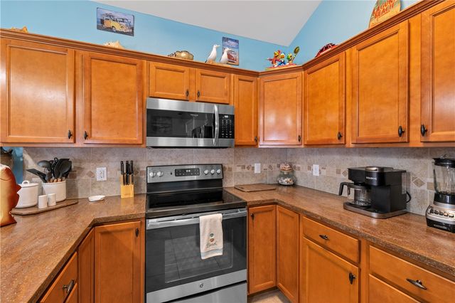 688 Morgan Circle, Port Aransas, TX 78373