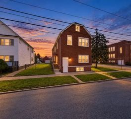 12855 Division Street, Blue Island, IL 60406