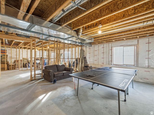 8014 S BARTON RIDGE RD, West Jordan, UT 84081