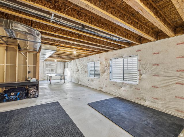 8014 S BARTON RIDGE RD, West Jordan, UT 84081