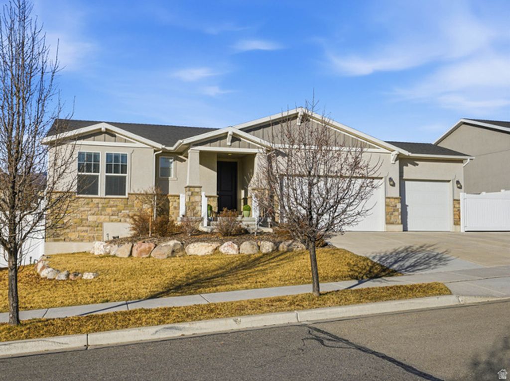 8014 S BARTON RIDGE RD, West Jordan, UT 84081