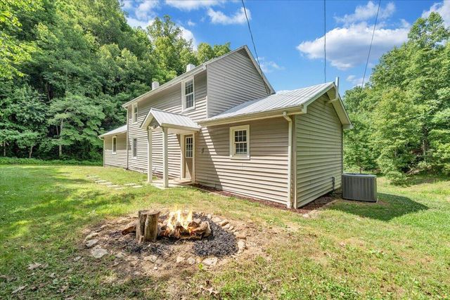 2852 Bethlehem RD, Boones Mill, VA 24065