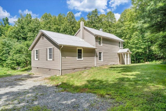 2852 Bethlehem RD, Boones Mill, VA 24065