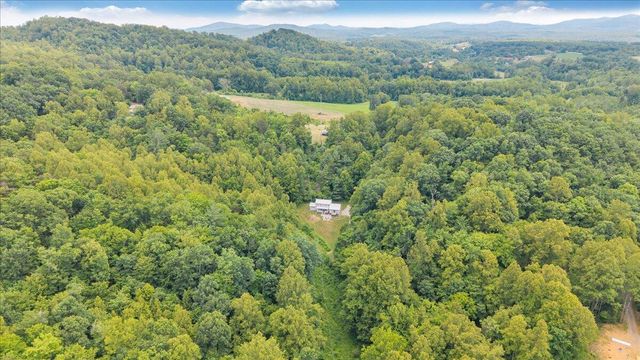 2852 Bethlehem RD, Boones Mill, VA 24065