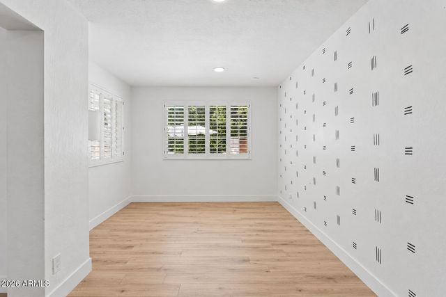 7616 E 3RD Street, Scottsdale, AZ 85251