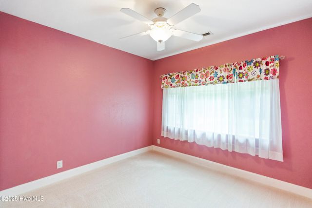 147 Pine Needle Drive, Hampstead, NC 28443
