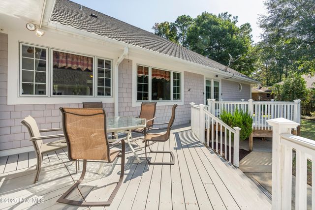 147 Pine Needle Drive, Hampstead, NC 28443