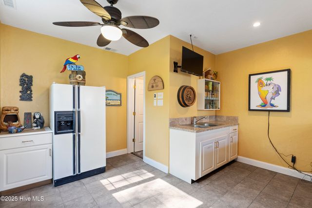 147 Pine Needle Drive, Hampstead, NC 28443