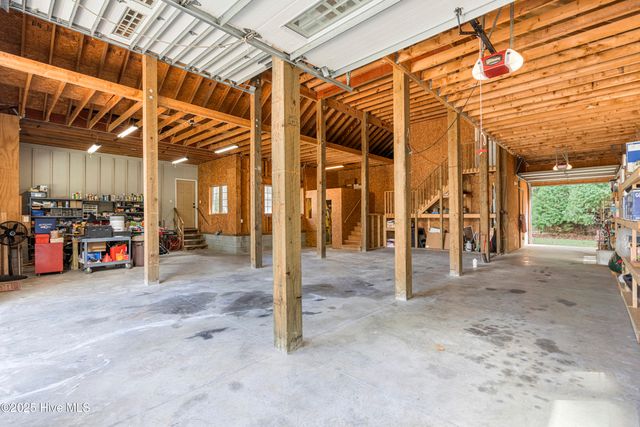 147 Pine Needle Drive, Hampstead, NC 28443