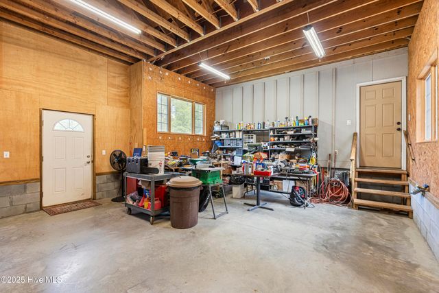 147 Pine Needle Drive, Hampstead, NC 28443