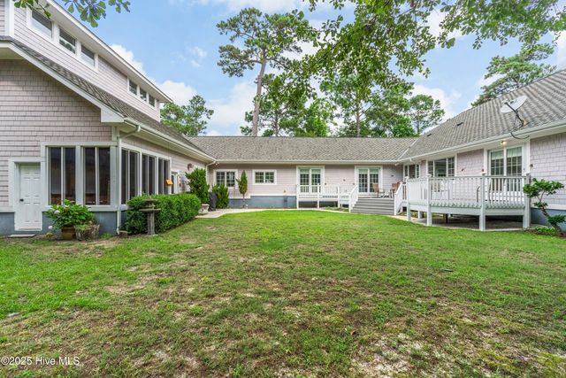 147 Pine Needle Drive, Hampstead, NC 28443