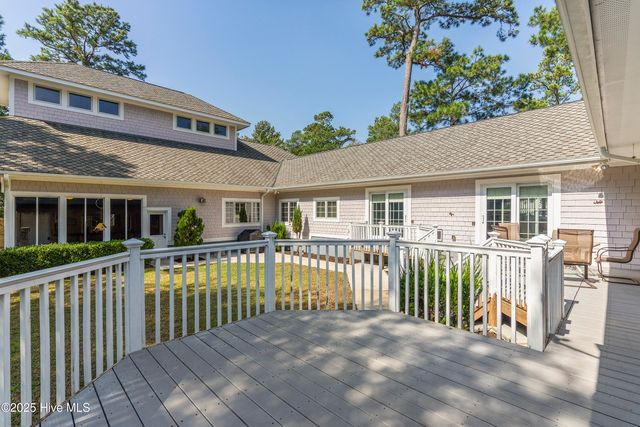 147 Pine Needle Drive, Hampstead, NC 28443