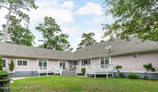 147 Pine Needle Drive, Hampstead, NC 28443