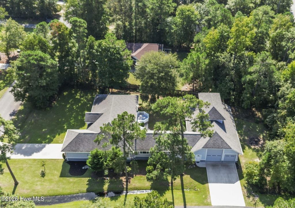 147 Pine Needle Drive, Hampstead, NC 28443