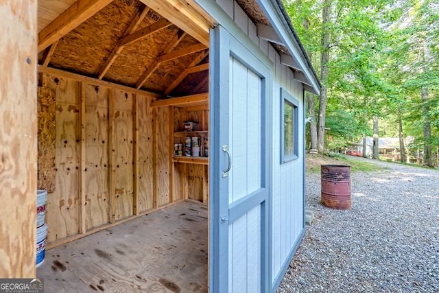 28 Coon Tail Road, Blairsville, GA 30512