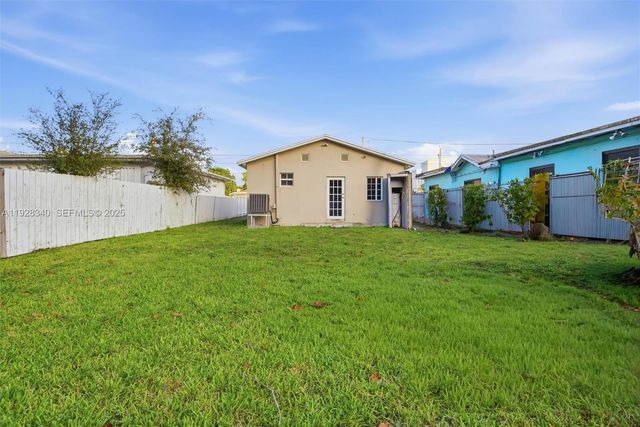 2642 NW 24th Ave, Miami, FL 33142