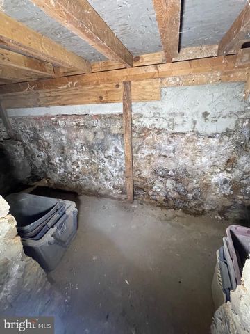 1227 N 28TH ST, Camden, NJ 08105