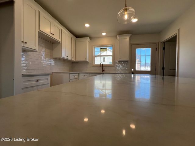 600 Braden Way, Bardstown, KY 40004