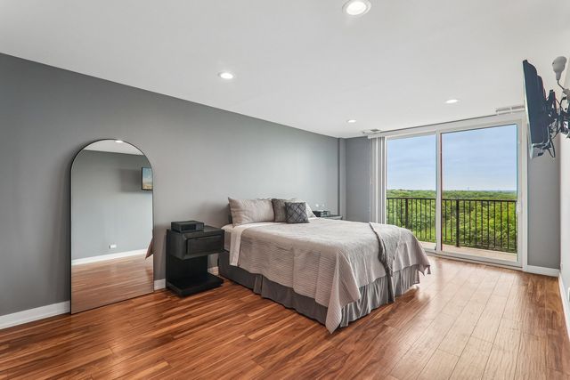 190 S Wood Dale Road 1105, Wood Dale, IL 60191