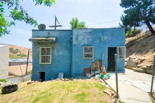 2602 Onyx Drive, Los Angeles, CA 90032