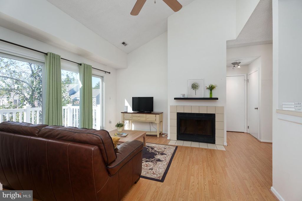 8210 TAMARRON DR, PLAINSBORO, NJ 00000 — photo 3