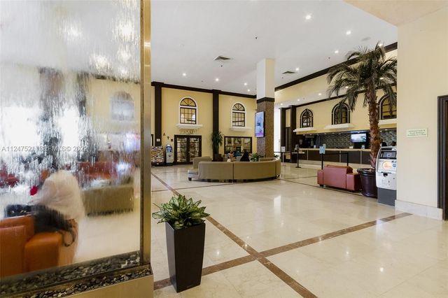 19201 Collins Avenue 218, Sunny Isles Beach, FL 33160
