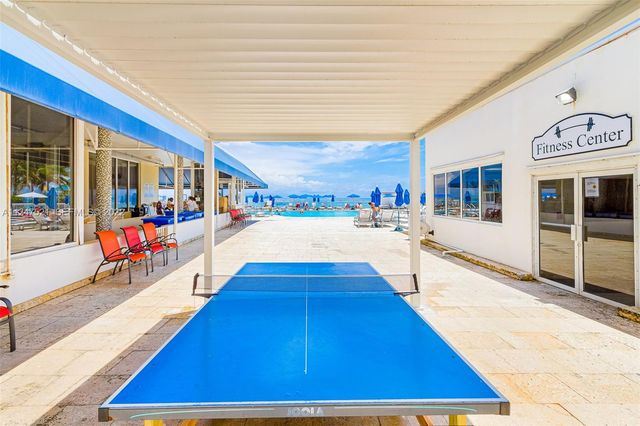 19201 Collins Avenue 218, Sunny Isles Beach, FL 33160