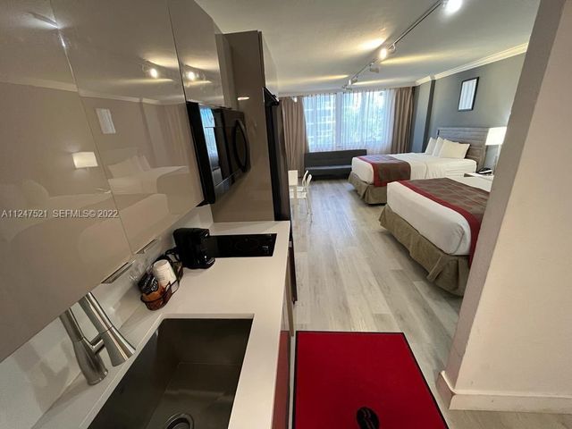 19201 Collins Avenue 218, Sunny Isles Beach, FL 33160