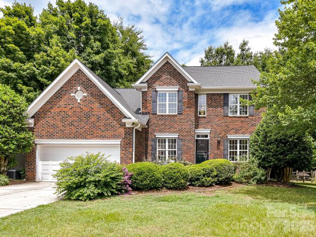 8505 Tintinhull Lane, Waxhaw, NC 28173