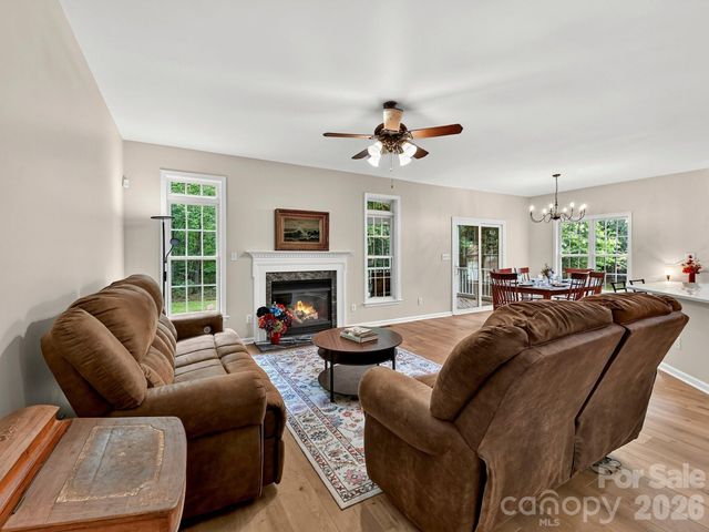 8505 Tintinhull Lane, Waxhaw, NC 28173