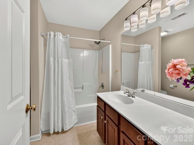 8505 Tintinhull Lane, Waxhaw, NC 28173