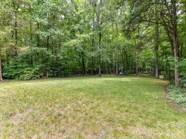 8505 Tintinhull Lane, Waxhaw, NC 28173