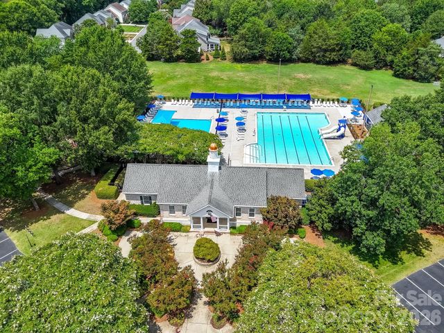 8505 Tintinhull Lane, Waxhaw, NC 28173