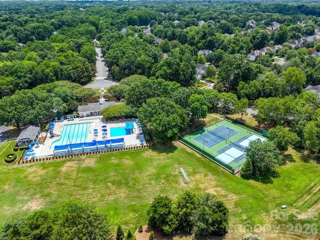 8505 Tintinhull Lane, Waxhaw, NC 28173