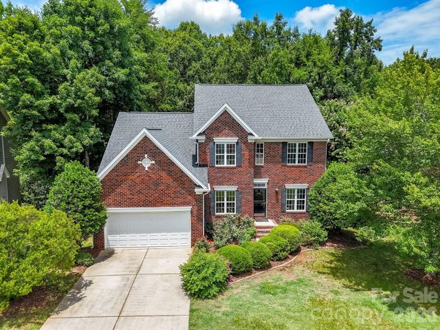 8505 Tintinhull Lane, Waxhaw, NC 28173