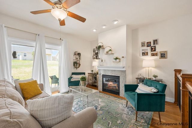 925 WHISPERING HILLS, Cheyenne, WY 82009